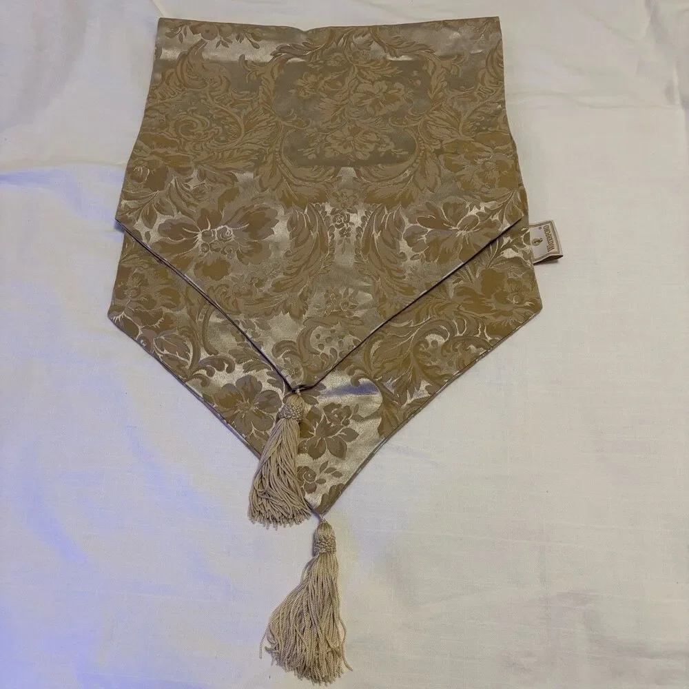 Vintage Waterford Linen Jacquard Table Runner Damask Tassel Cotton Blend 68 x 16 - Picture 3 of 7